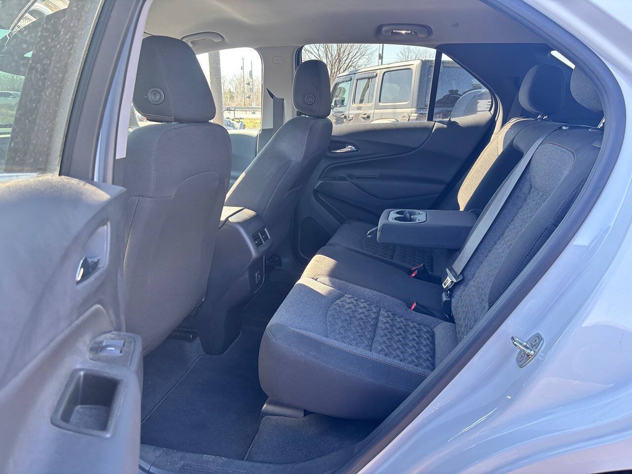 Used 2023 Chevrolet Equinox LT AWD/4WD image 10