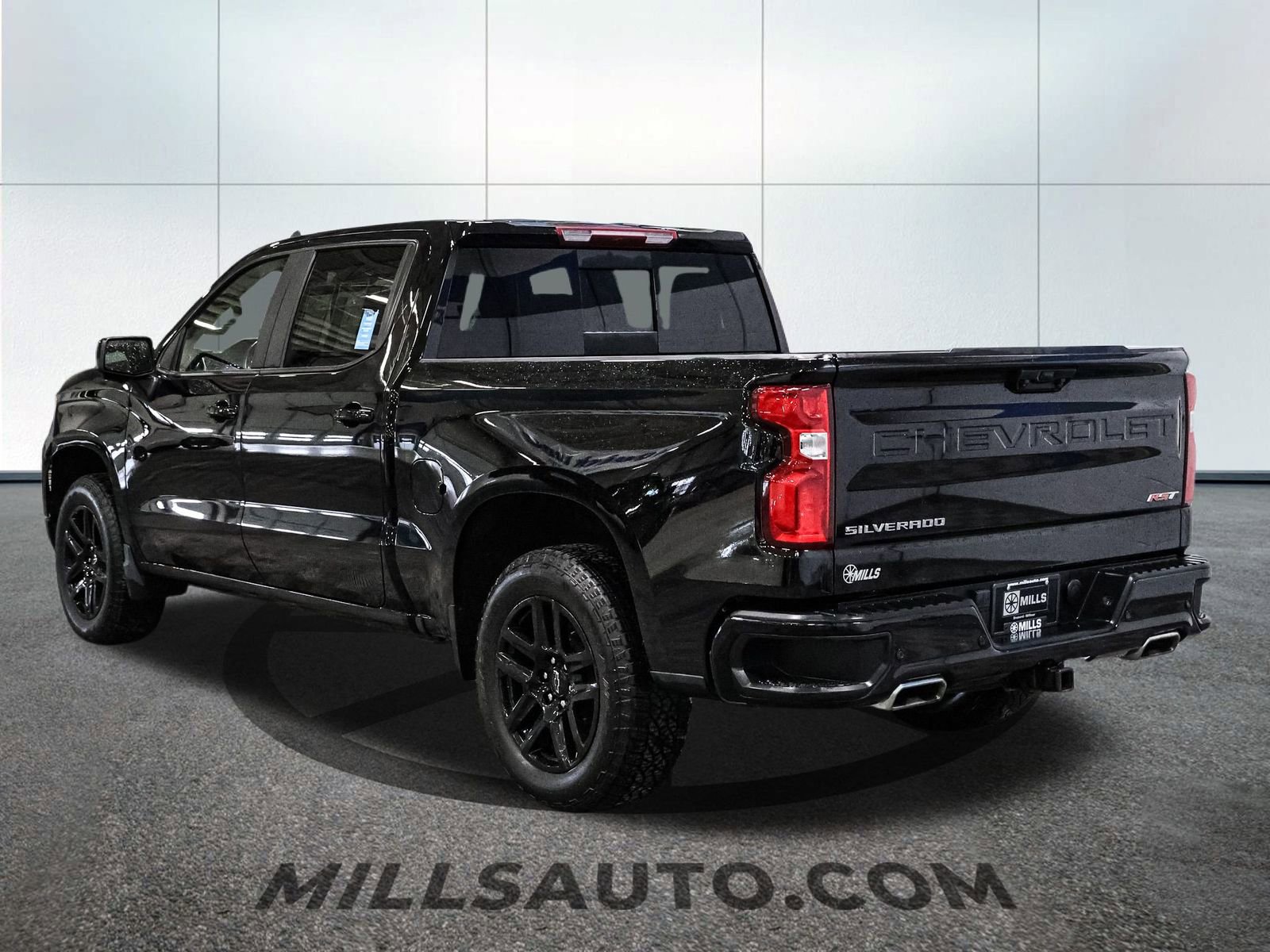 Certified 2024 Chevrolet Silverado 1500 RST w/ Convenience Package II image 5