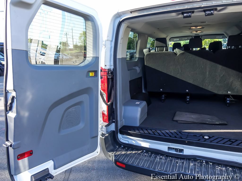 Used 2018 Ford Transit 150 XL RWD image 19