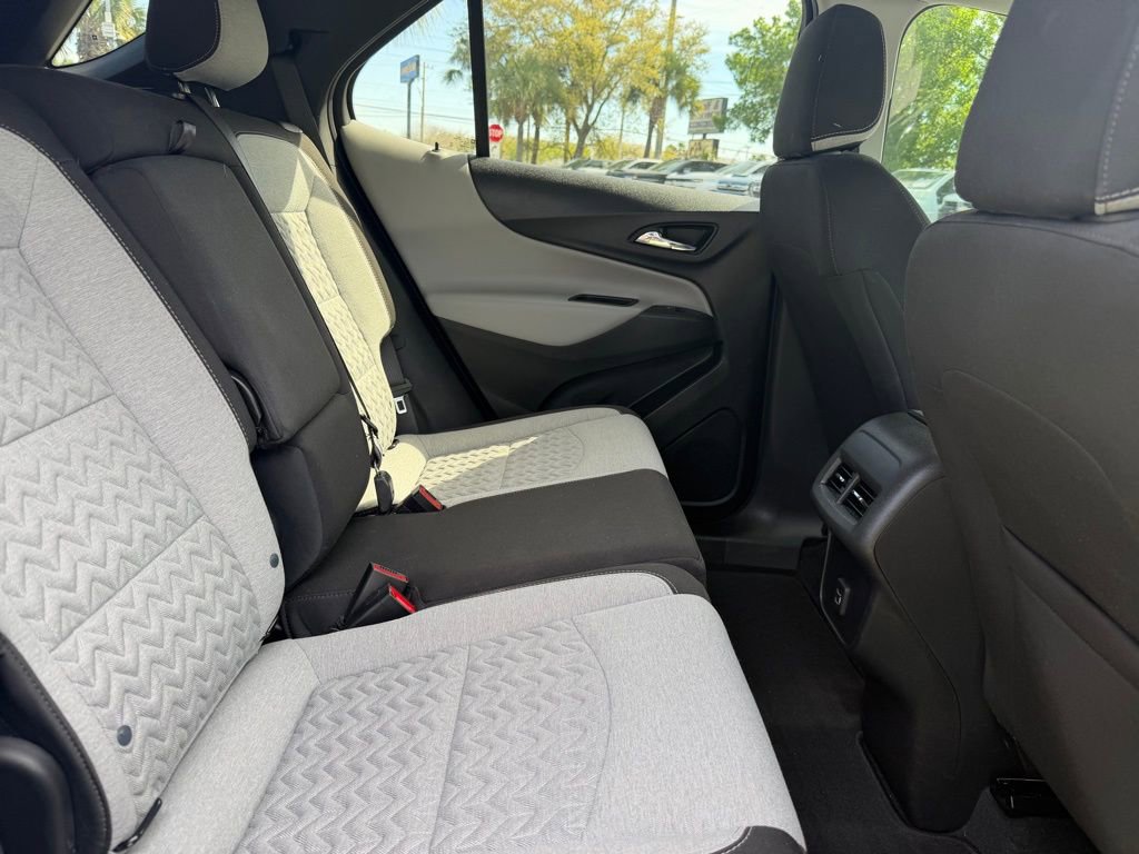 Used 2023 Chevrolet Equinox LS w/ LS Convenience Package image 10