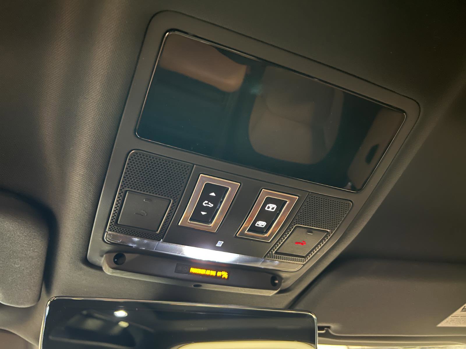 Used 2023 Land Rover Defender 90 X image 20