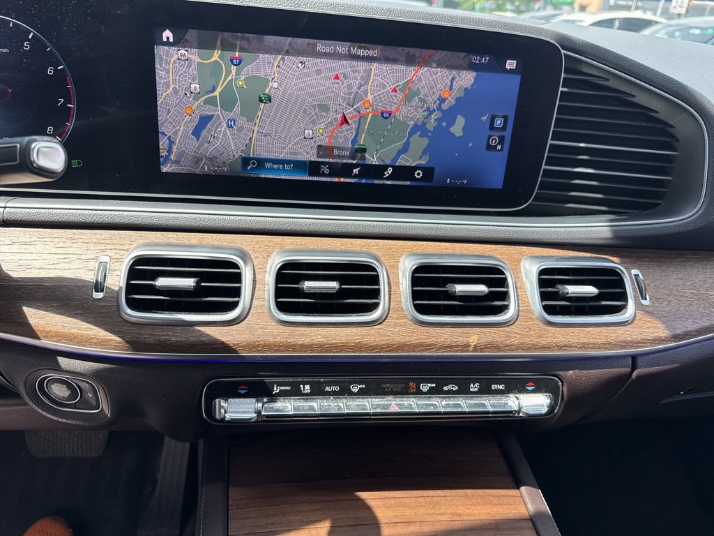 Used 2020 Mercedes-Benz GLE 350 4MATIC w/ Premium Package image 47
