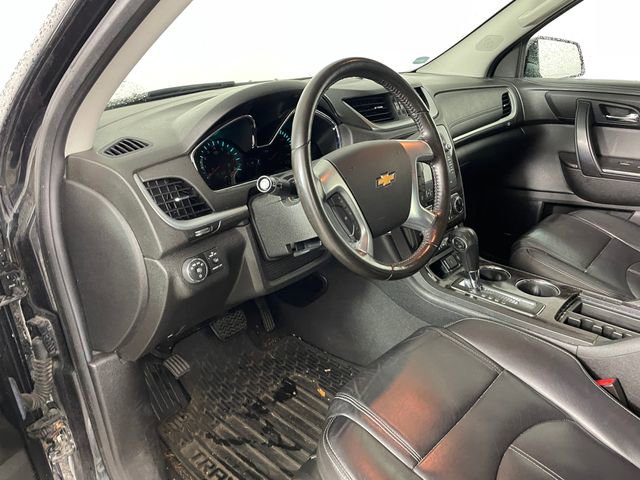 Used 2015 Chevrolet Traverse LT w/ LPO, 'HIT The Road' Package image 3