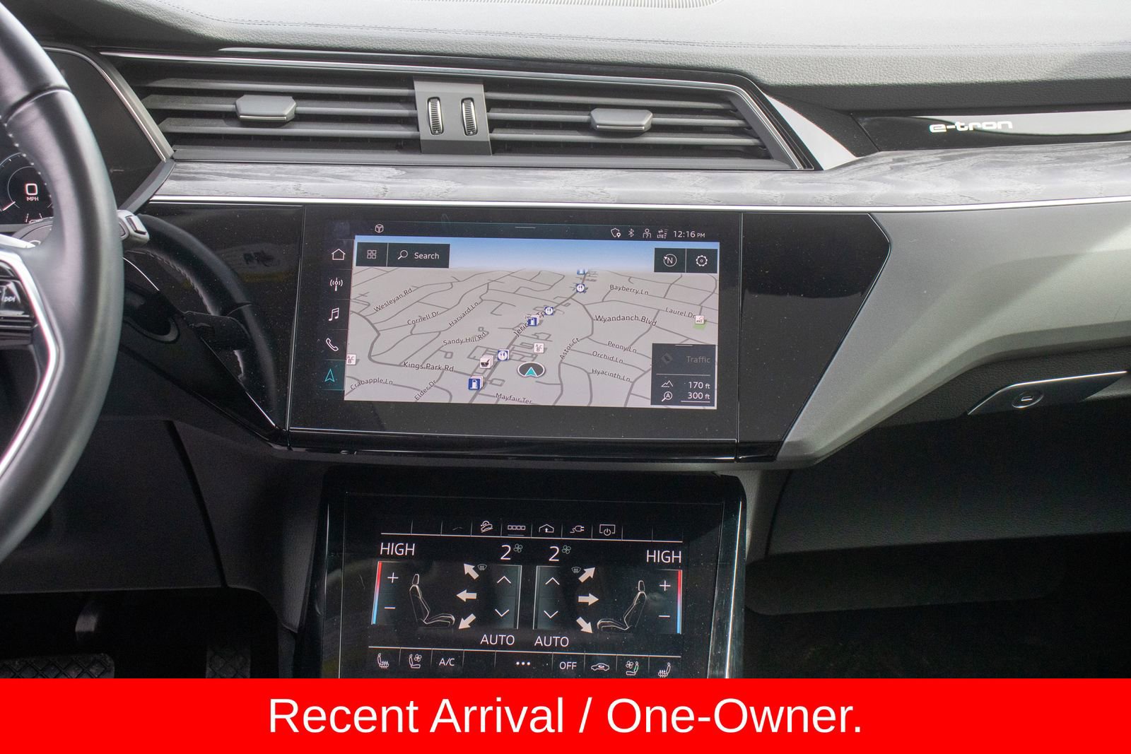 Used 2021 Audi e-tron Premium Plus w/ Premium Plus Package image 13