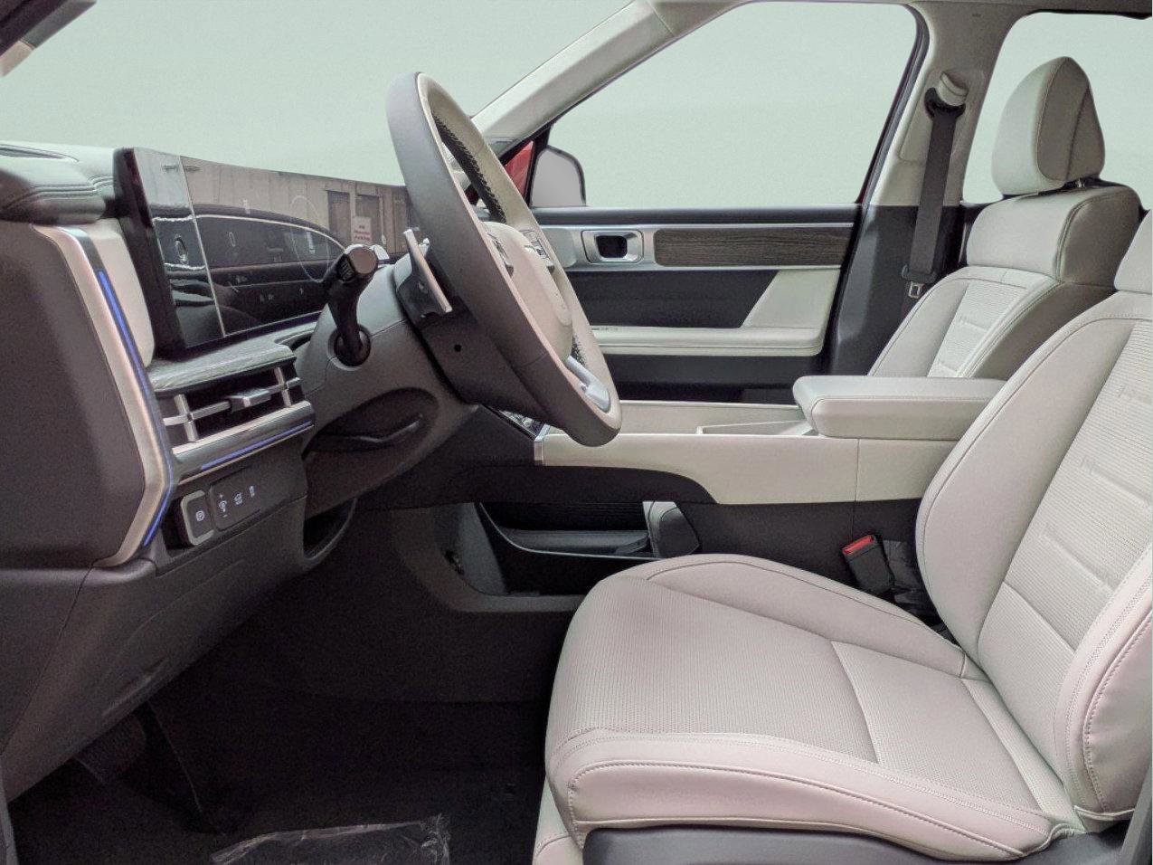 Used 2025 Hyundai Santa Fe Calligraphy image 10