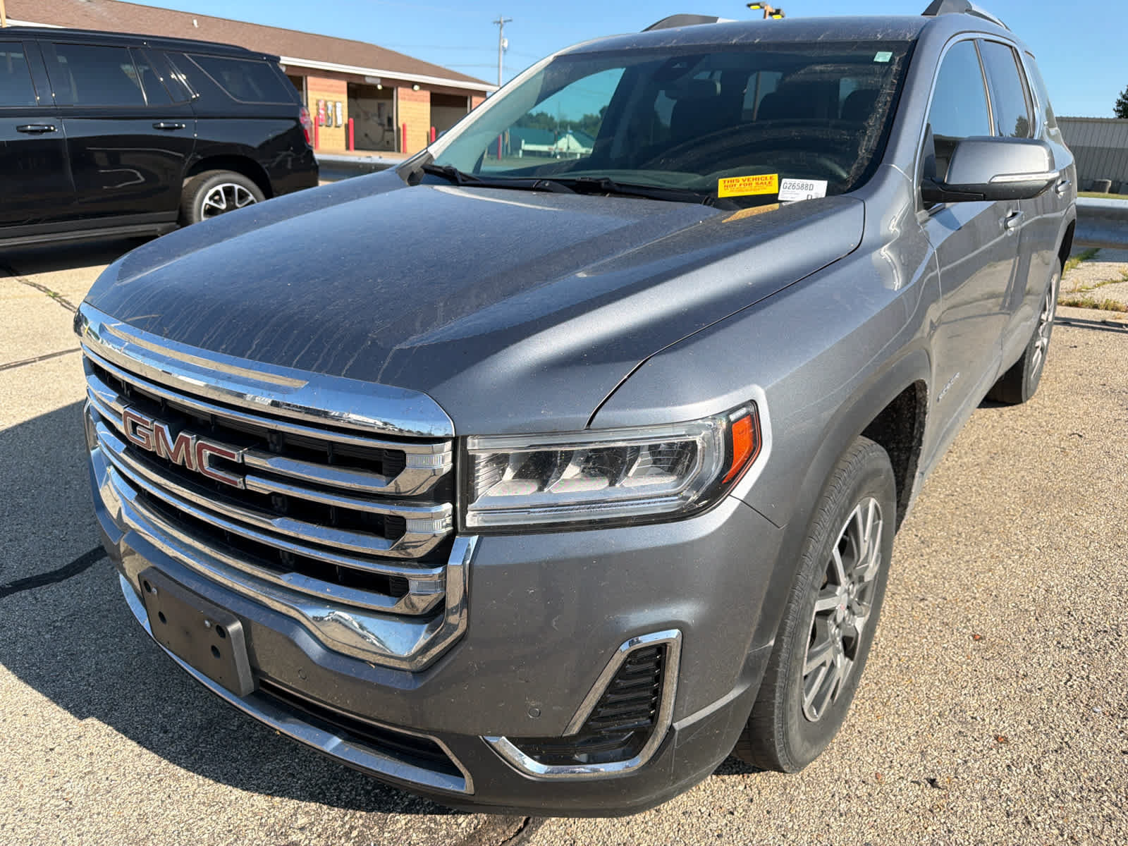 Certified 2021 GMC Acadia SLE w/ Driver Convenience Package AWD/4WD image 1