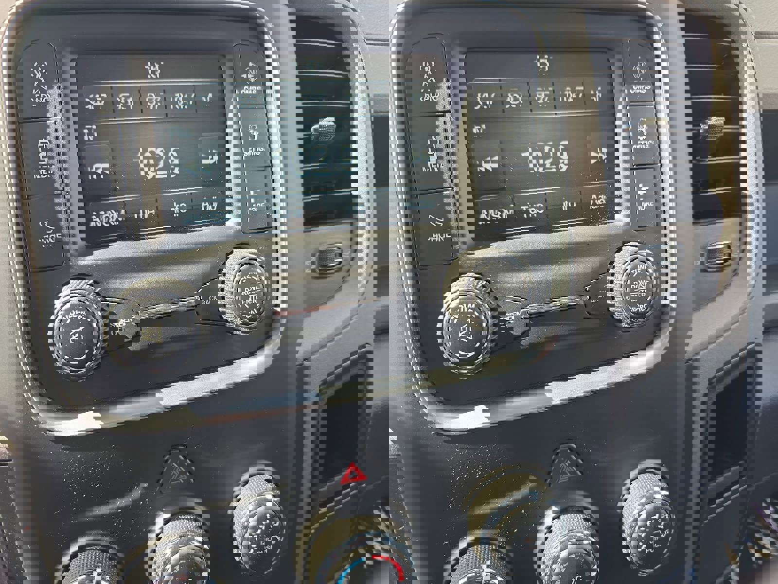 Used 2017 RAM 1500 Express w/ Express Value Package image 22