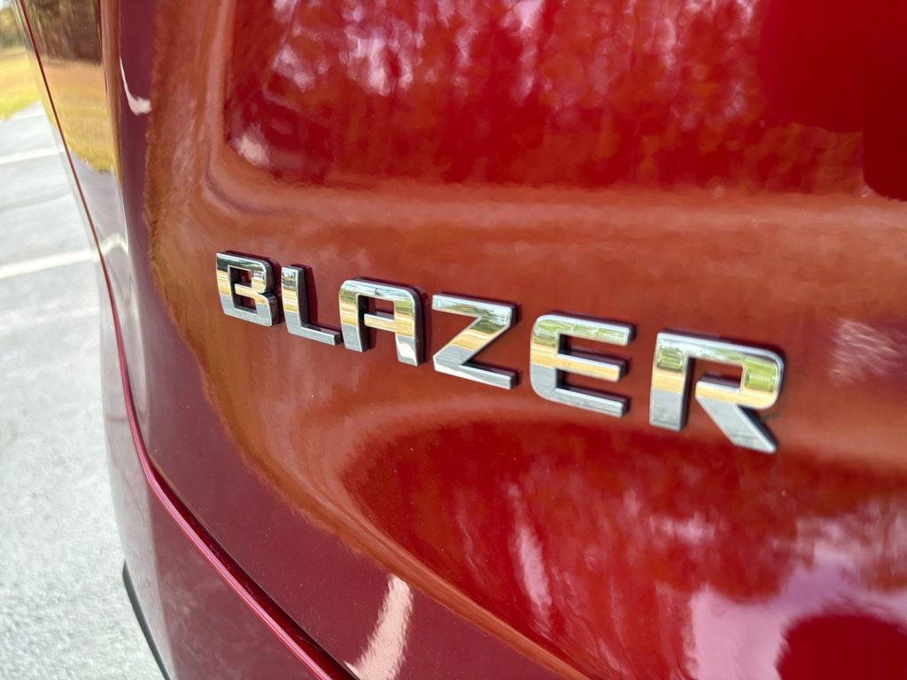 New 2025 Chevrolet Blazer LT w/ Convenience Package image 11