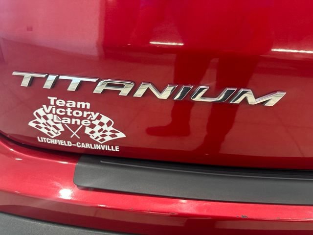 Used 2022 Ford Edge Titanium AWD/4WD image 12