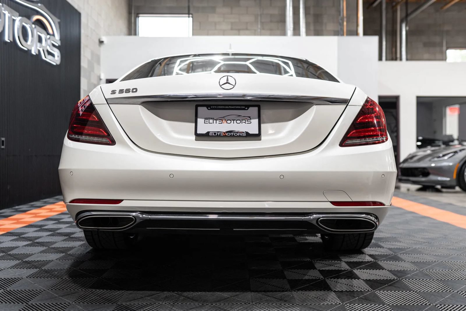 Used 2019 Mercedes-Benz S 560 Sedan image 17