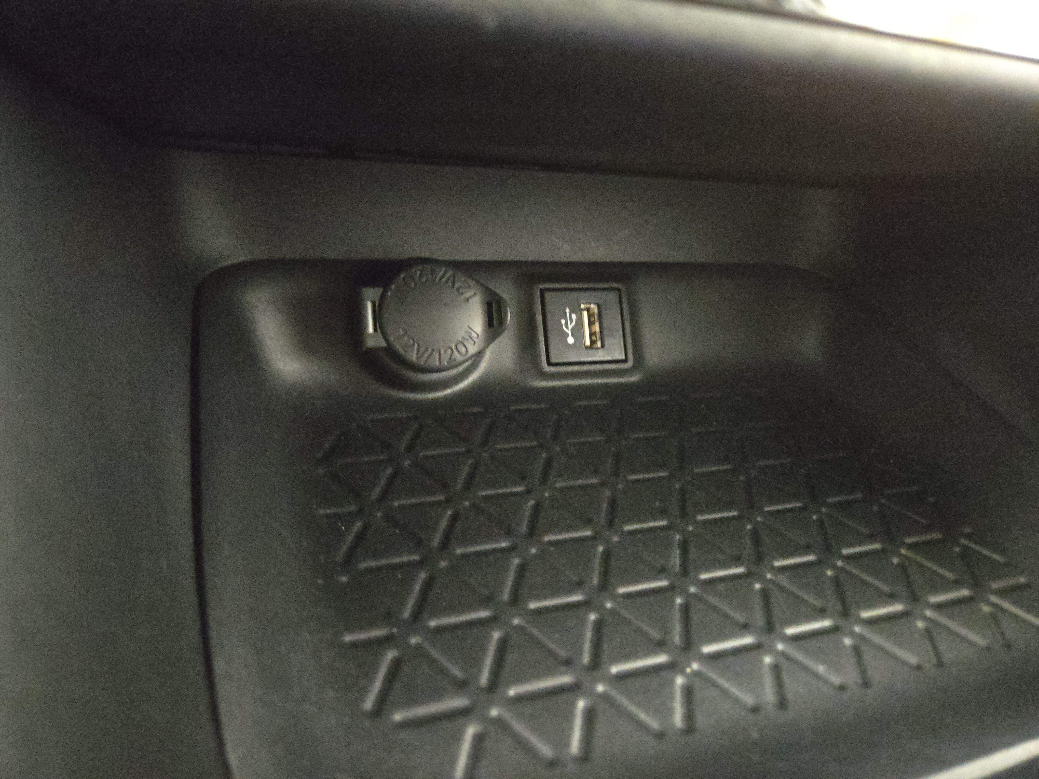 Used 2024 Toyota RAV4 XLE w/ Weather Package AWD/4WD image 26