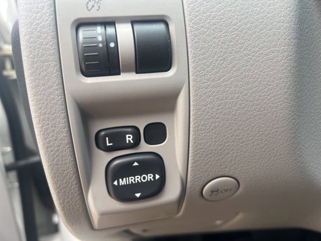 Used 2011 Subaru Forester 2.5X Premium w/ All-Weather Pkg image 11