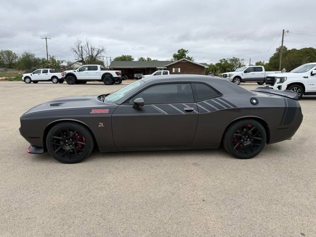 Used 2016 Dodge Challenger R/T Scat Pack w/ Leather Interior Group image 4