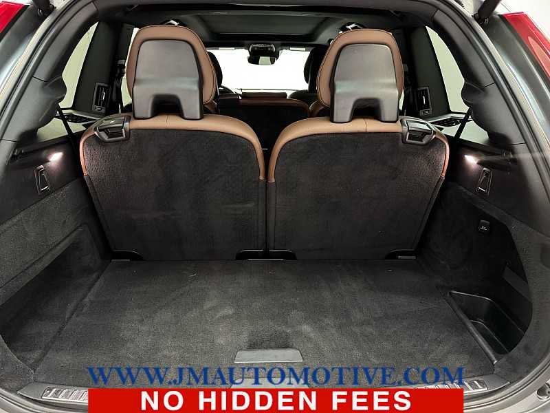 Used 2020 Volvo XC90 T6 Momentum AWD/4WD image 18
