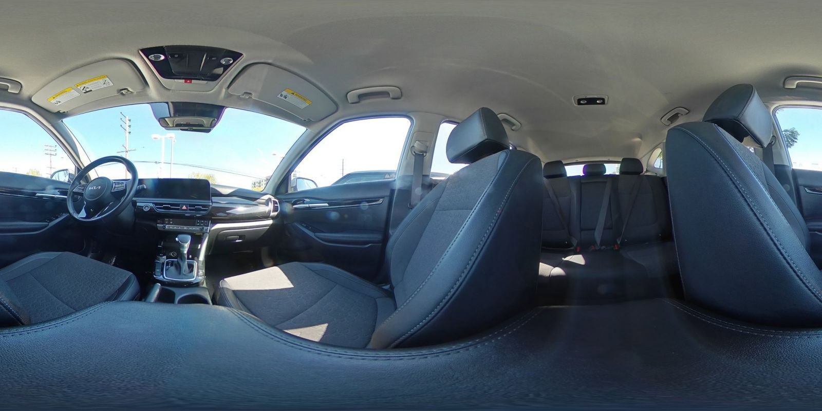 Used 2025 Kia Seltos S image 43