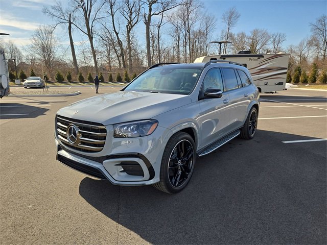 New 2026 Mercedes-Benz GLS 580 4MATIC image 6