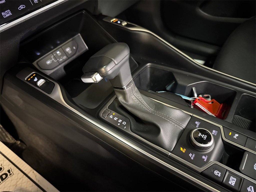 Certified 2025 Kia Sorento X-Line EX image 21