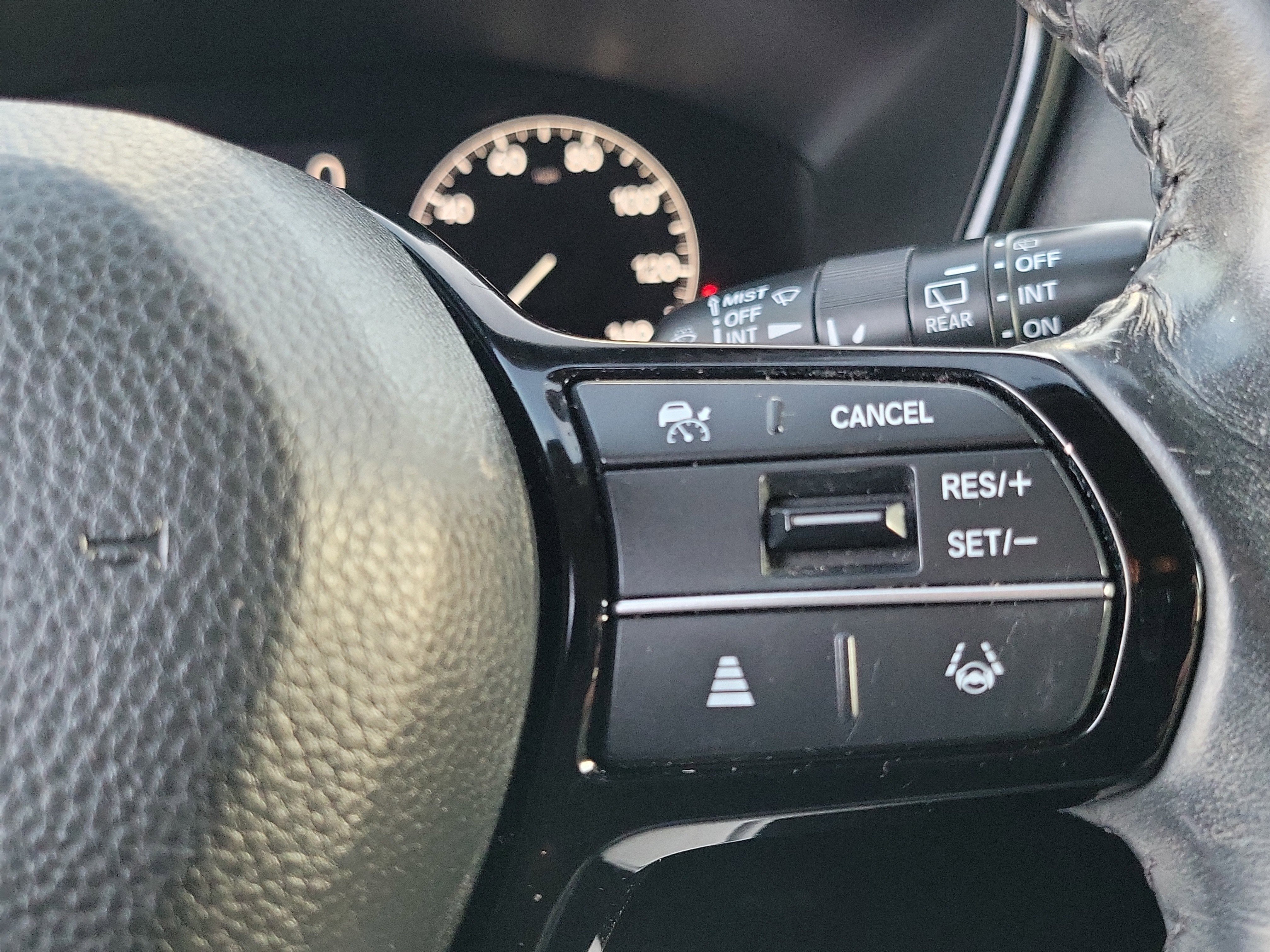 Used 2023 Honda CR-V EX-L image 8