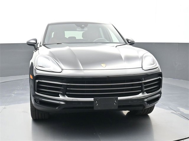 Certified 2023 Porsche Cayenne Platinum Edition image 26