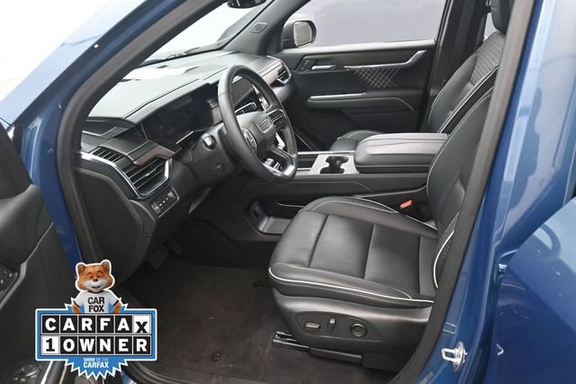 Used 2024 GMC Acadia Denali AWD/4WD image 17