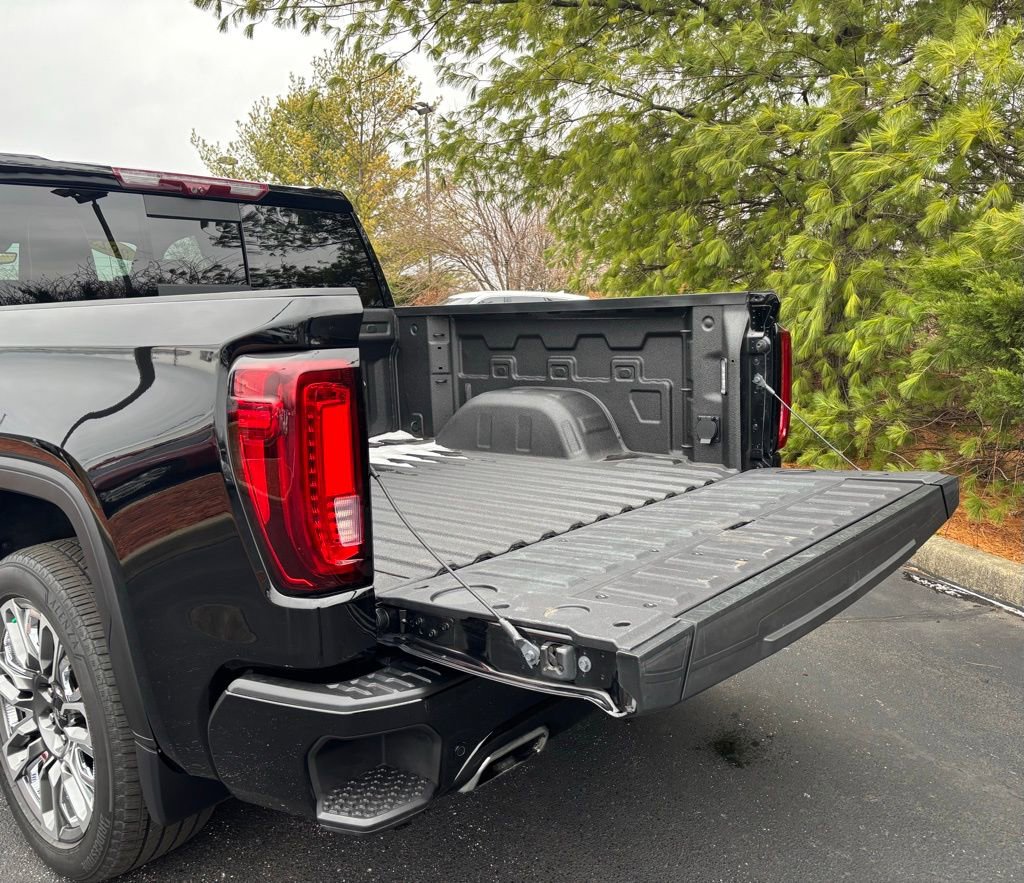Used 2023 GMC Sierra 1500 Denali Ultimate image 21