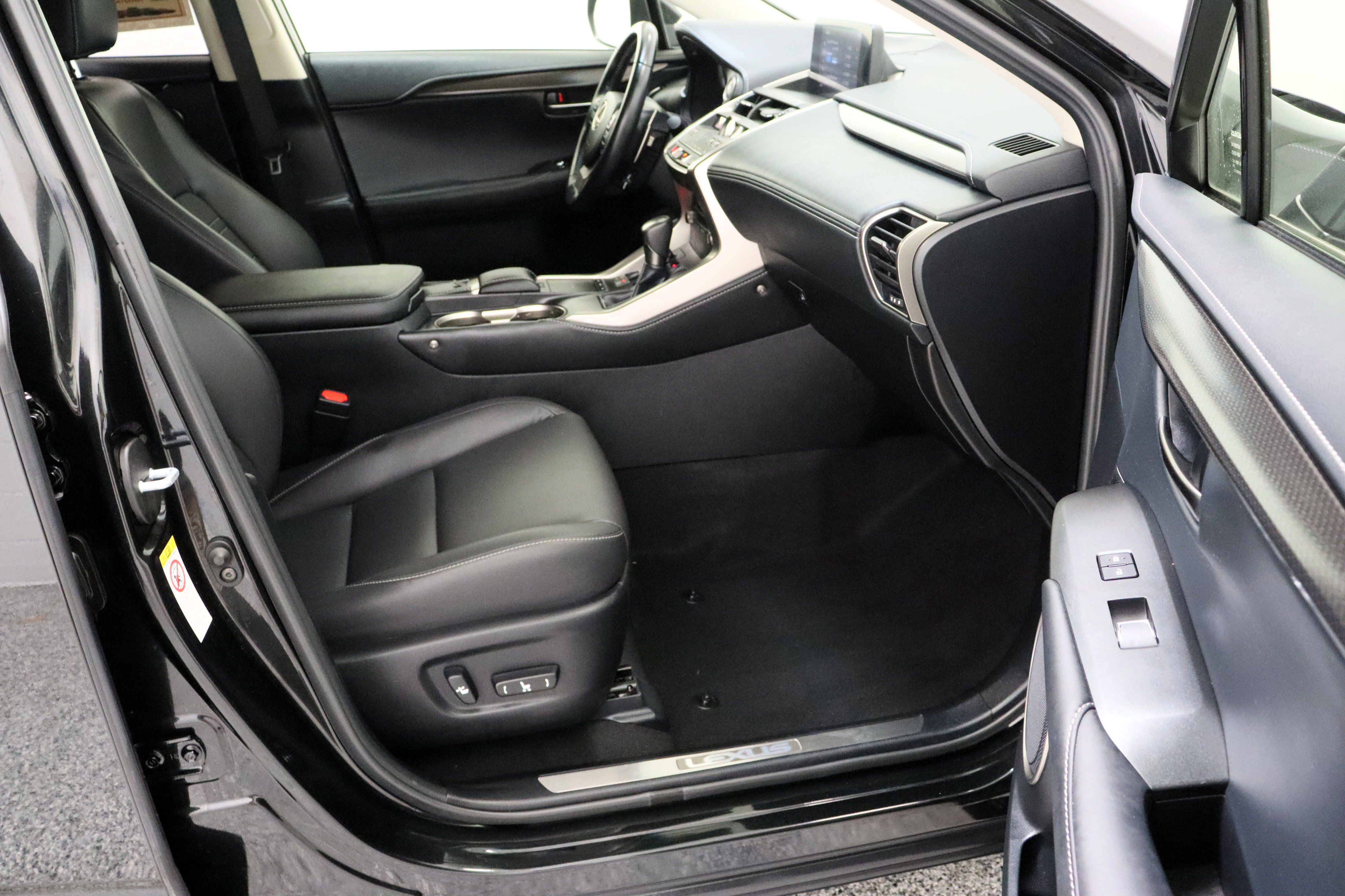 Used 2018 Lexus NX 300 FWD w/ Accessory Package 2 image 38