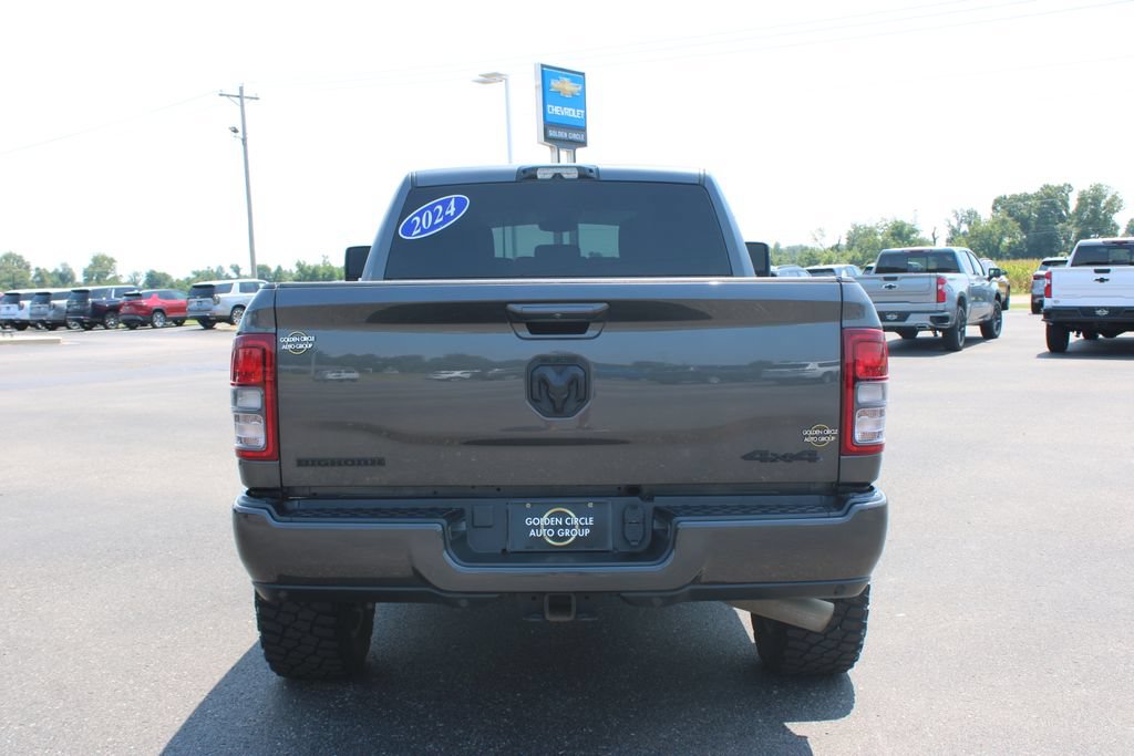 Used 2024 RAM 2500 Big Horn w/ Night Edition AWD/4WD image 8
