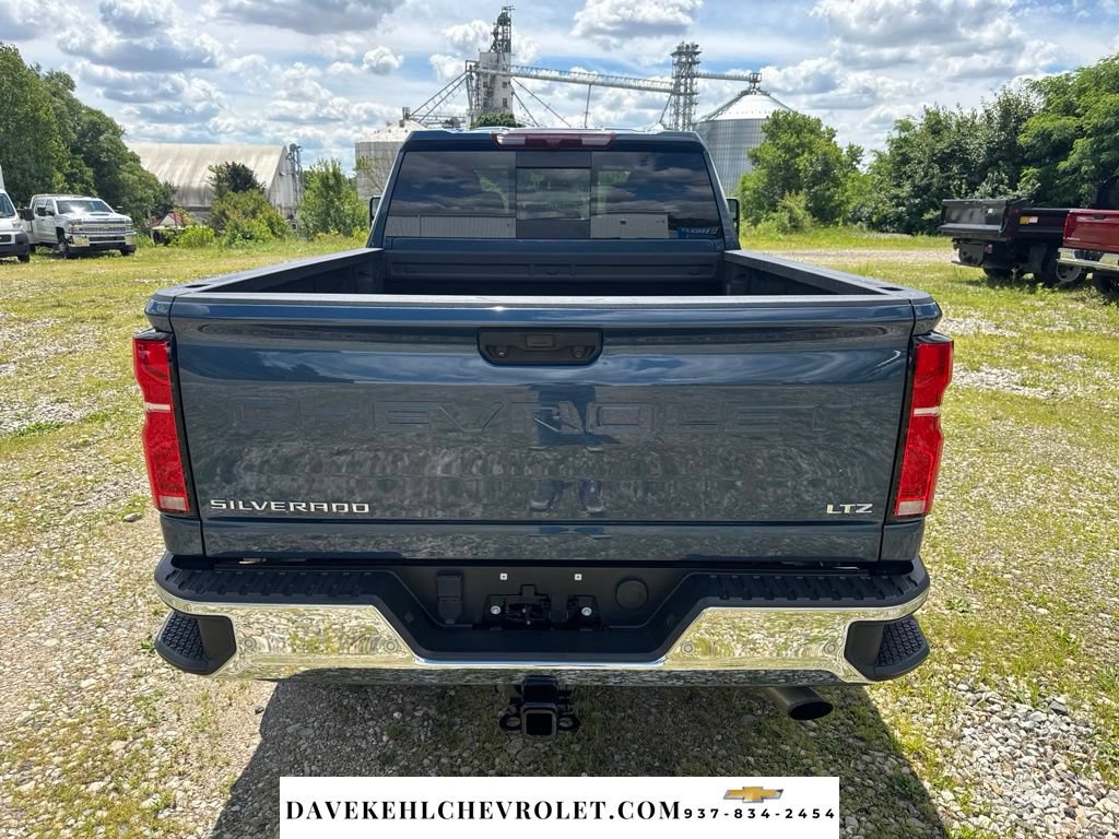 Used 2024 Chevrolet Silverado 2500 LTZ w/ LTZ Plus Package AWD/4WD image 5