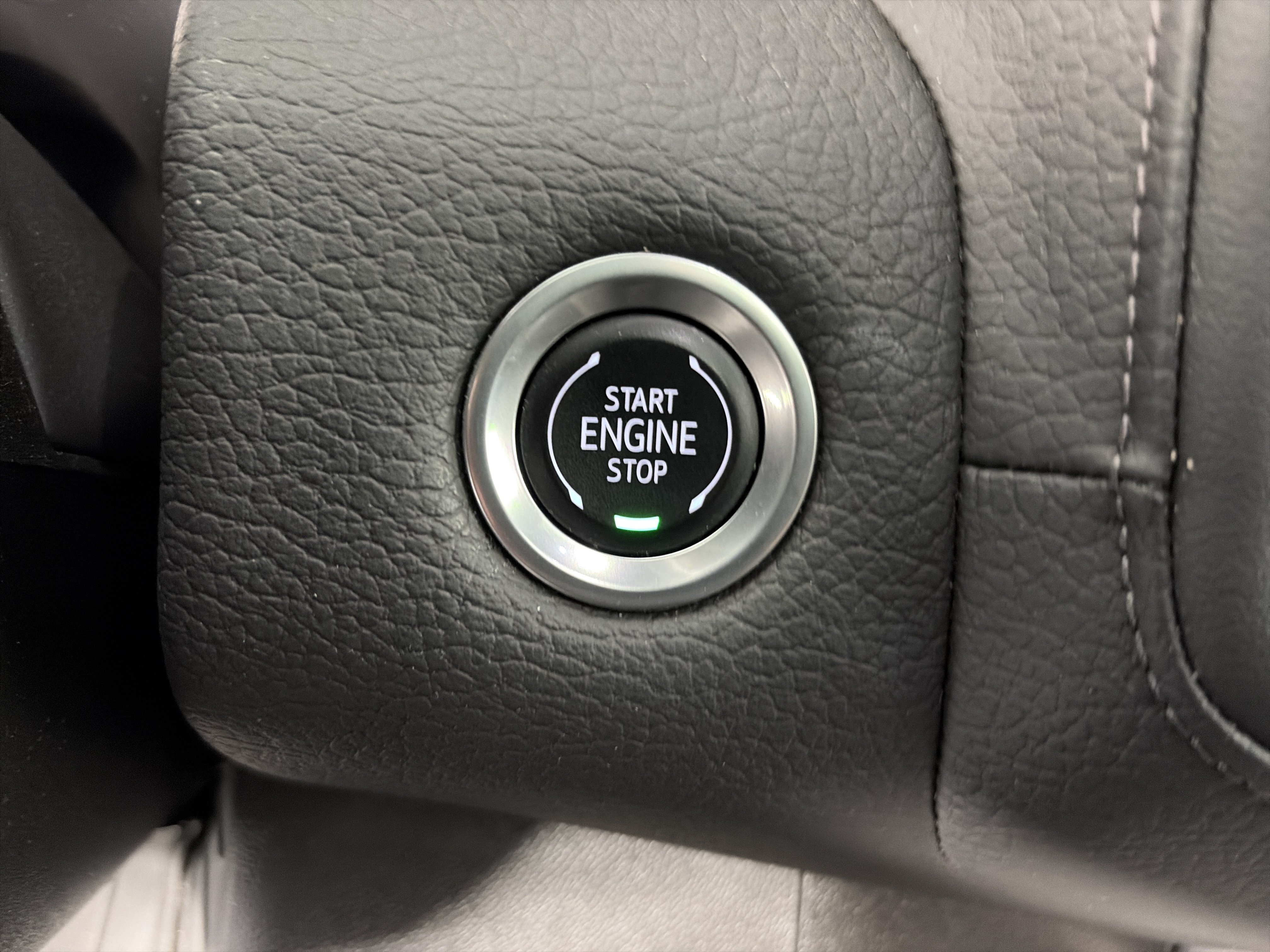 Certified 2024 GMC Yukon XL Denali w/ Max Trailering Package AWD/4WD image 39