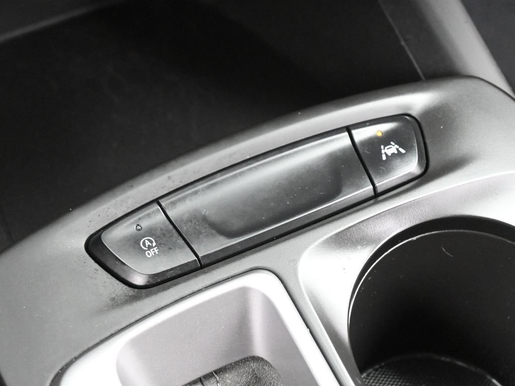 Used 2024 Chevrolet Trax LS w/ LS Convenience Package FWD image 25