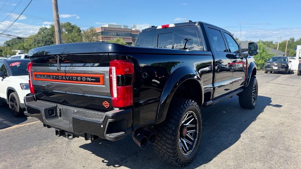 Used 2023 Ford F250 Lariat w/ Lariat Ultimate Package AWD/4WD image 7