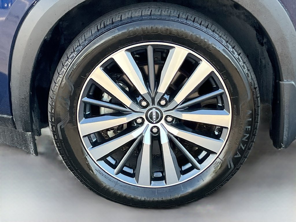 Used 2022 Nissan Pathfinder Platinum w/ Lighting Package (N93) FWD image 33