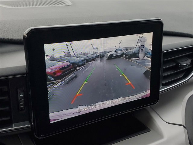 Certified 2024 Ford Explorer XLT w/ Equipment Group 202A image 22