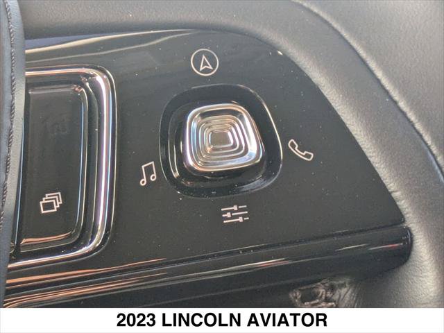 Used 2023 Lincoln Aviator Reserve w/ Equipment Group 201A AWD/4WD image 15