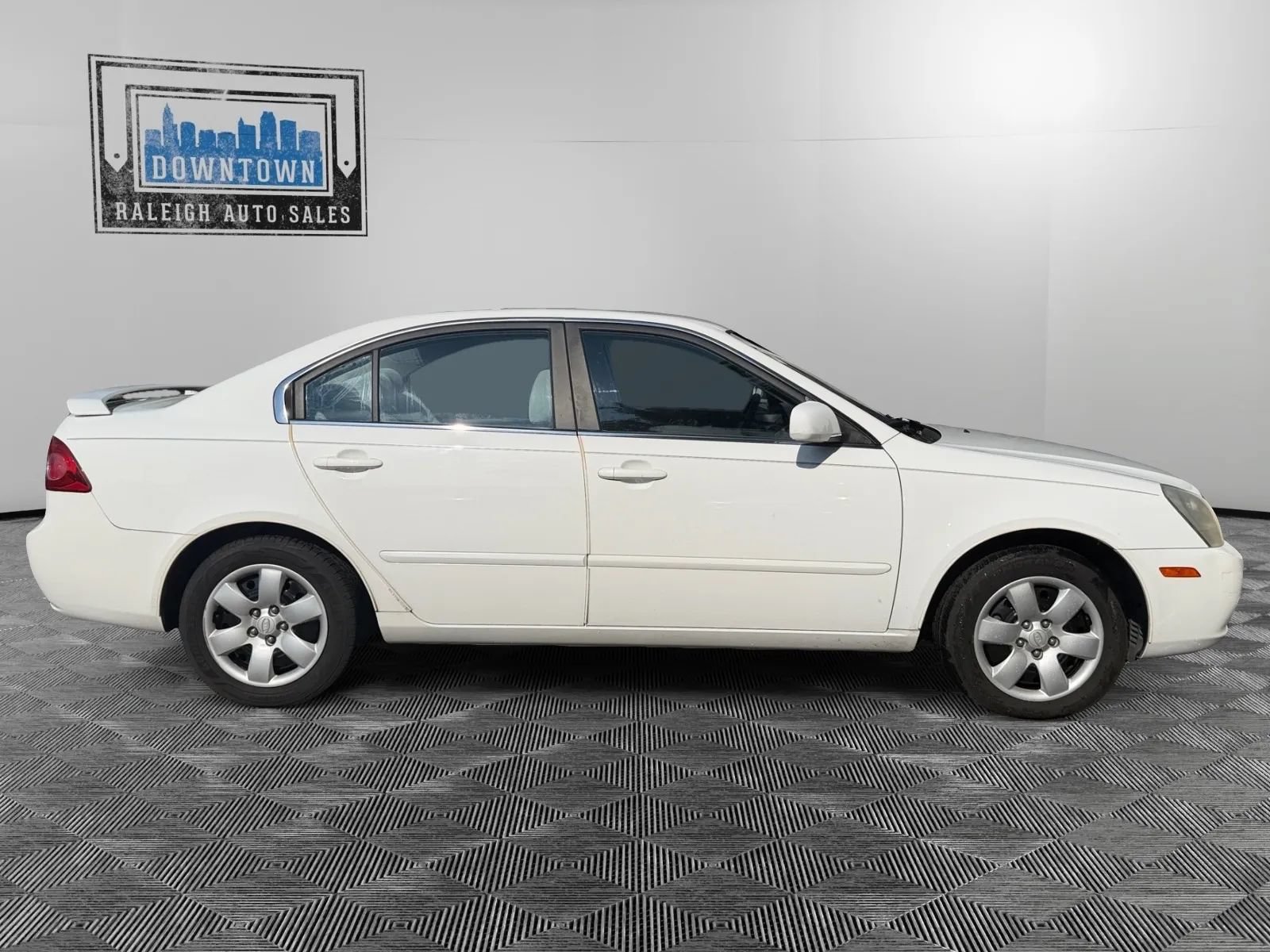 Used 2008 Kia Optima LX FWD image 5