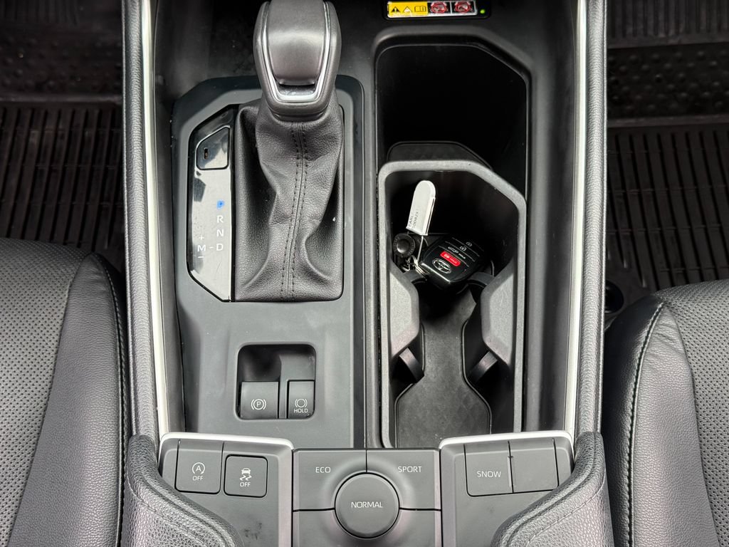 Used 2024 Toyota Grand Highlander FWD image 31