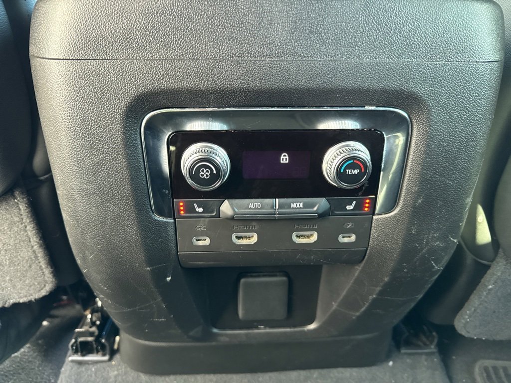 Used 2024 GMC Yukon Denali Ultimate image 20