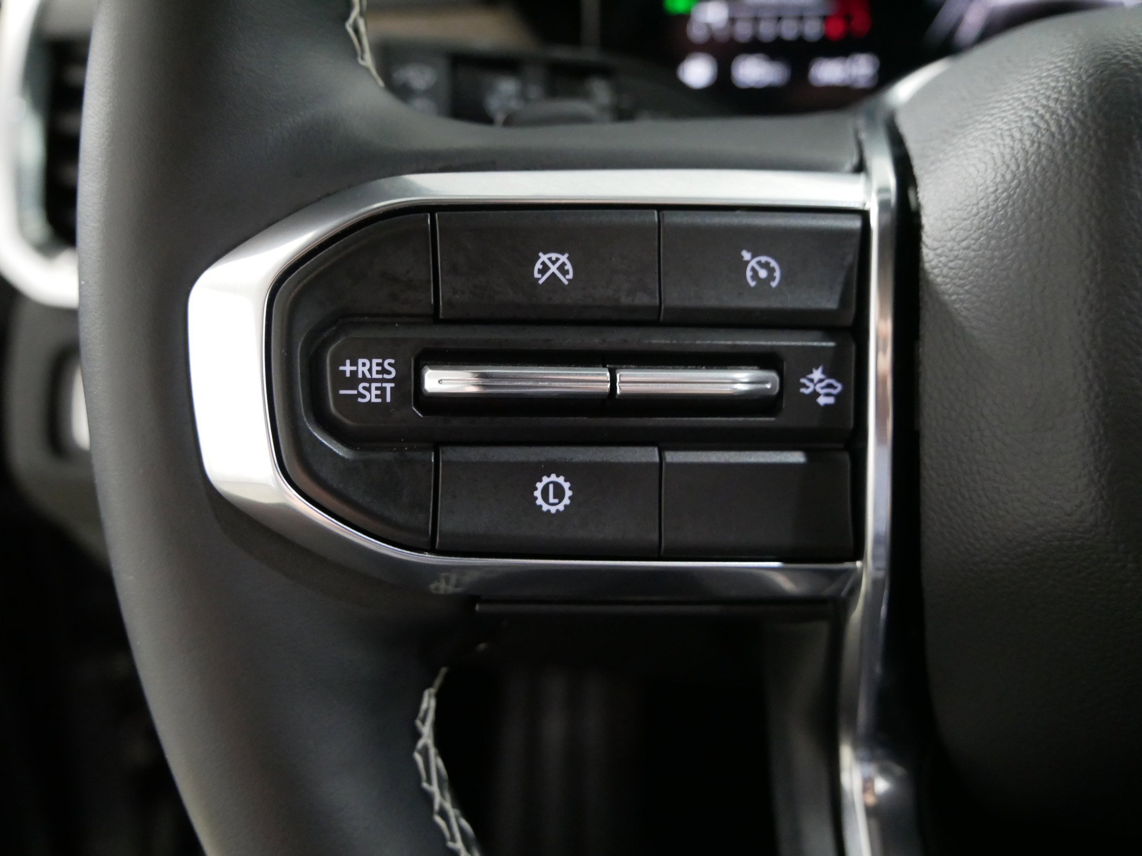 Used 2024 GMC Acadia Denali w/ LPO, Floor Liner Package image 28