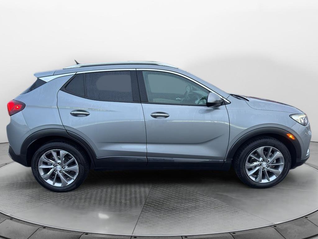 Used 2023 Buick Encore GX Essence w/ Experience Buick Package image 6