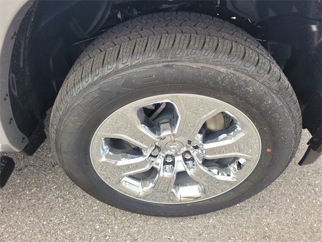 New 2026 RAM 1500 4x4 Crew Cab image 20