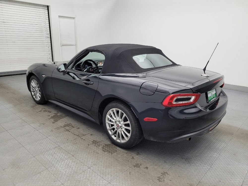 Used 2017 FIAT 124 Spider Classica image 3