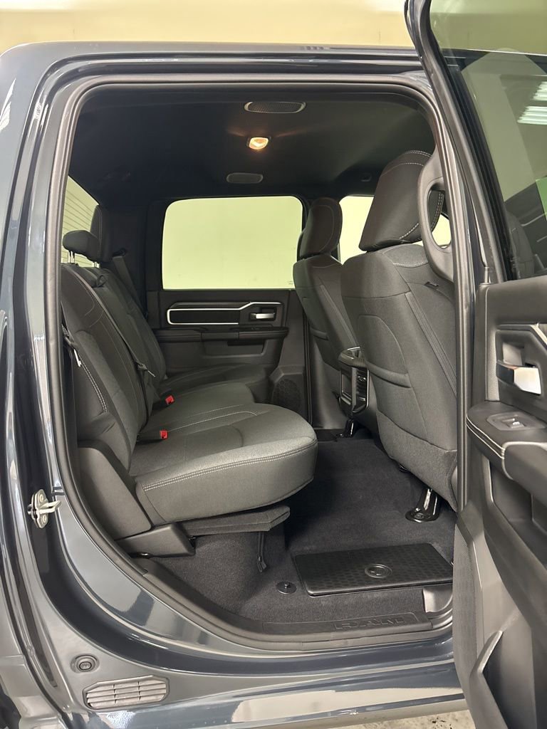 New 2026 RAM 2500 Big Horn AWD/4WD image 29