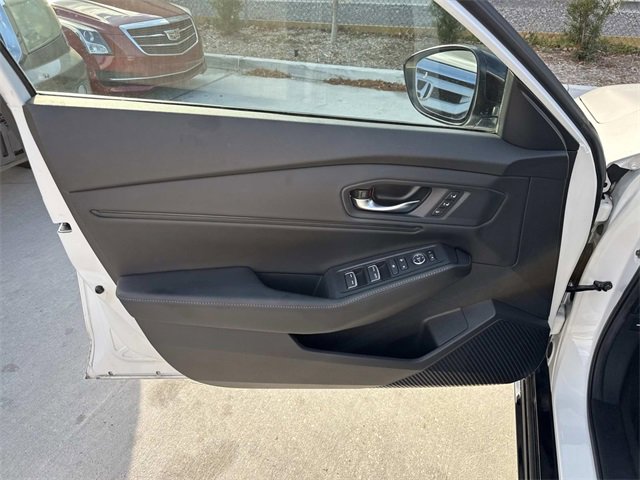 Used 2024 Honda Accord Sport image 19