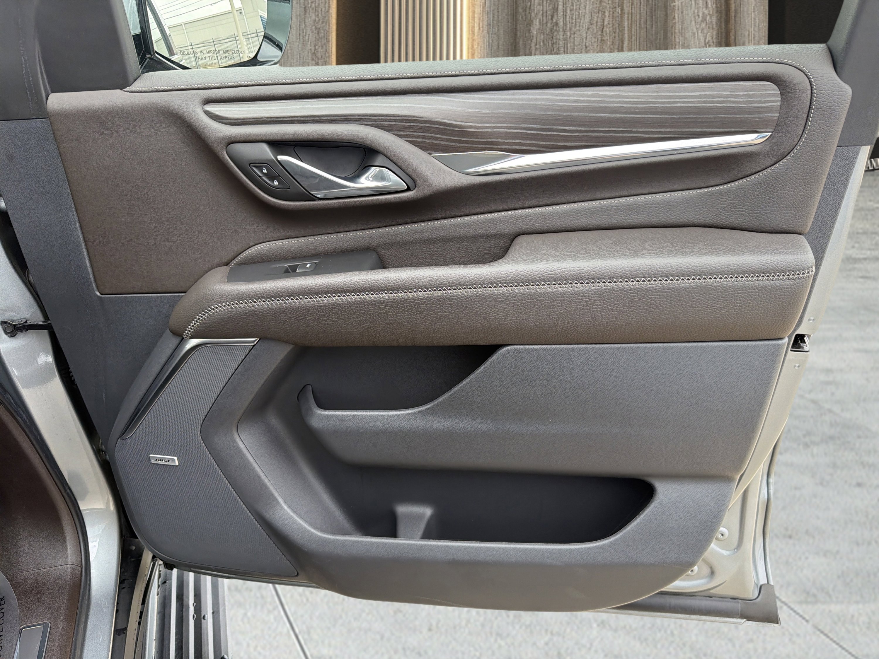 Used 2023 GMC Yukon Denali RWD image 49