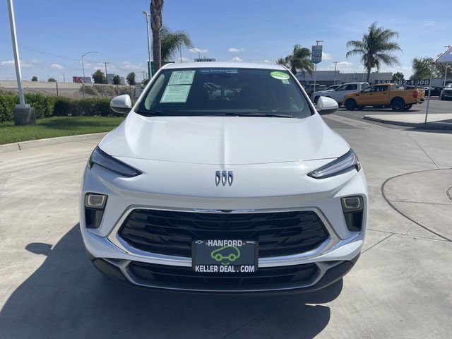 Certified 2025 Buick Encore GX Preferred AWD/4WD image 3