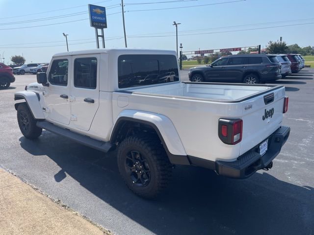 New 2025 Jeep Gladiator Sport image 22