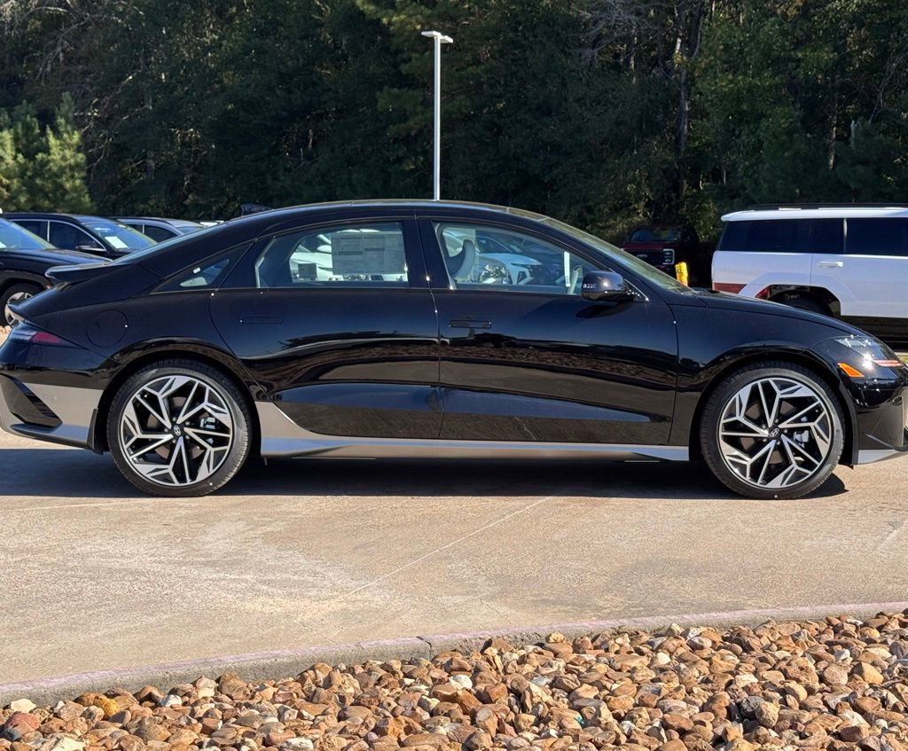 New 2025 Hyundai Ioniq 6 Limited image 11