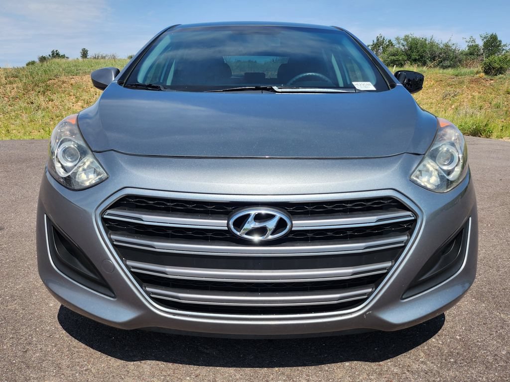 Used 2016 Hyundai Elantra GT FWD image 10
