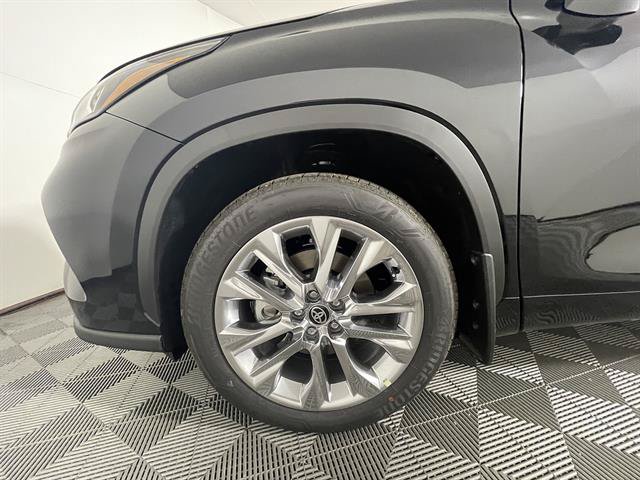 New 2026 Toyota Highlander Limited AWD/4WD image 20