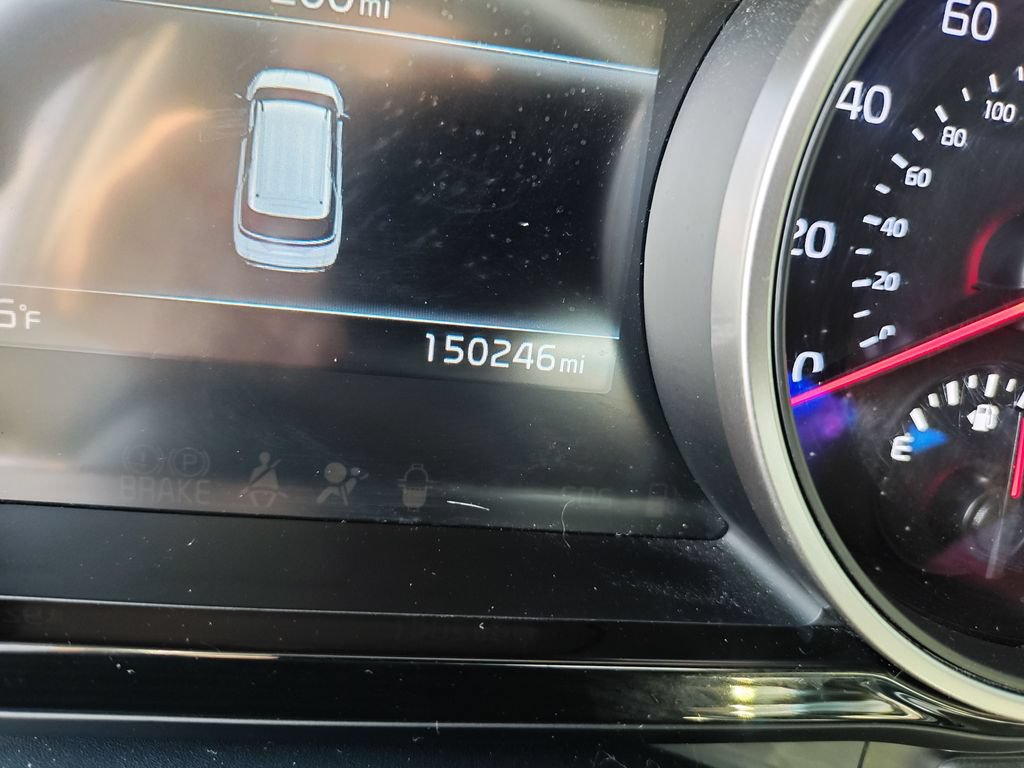Used 2022 Kia Carnival SX FWD image 15